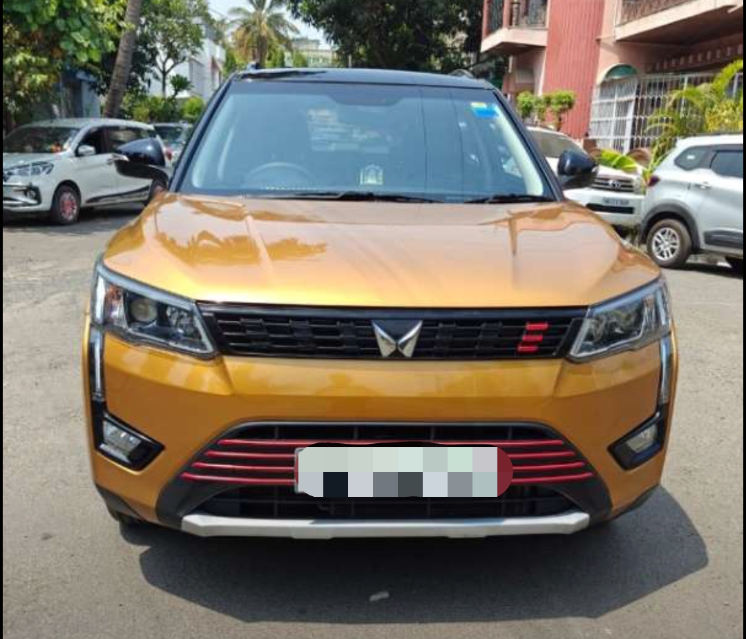 Mahindra Xuv300 1.2 W8 Bs-vi