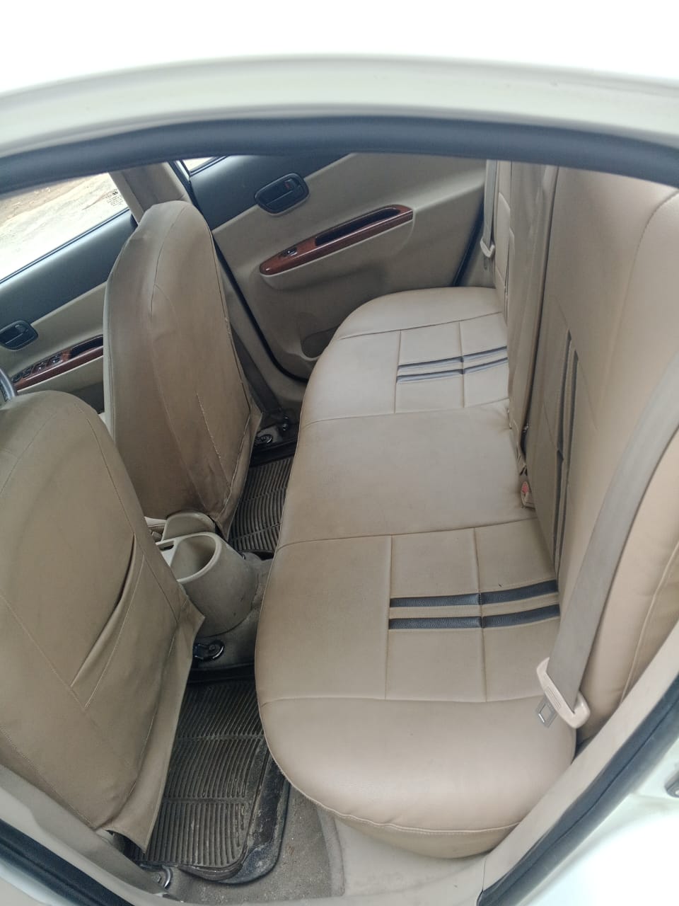 Hyundai Verna(2011-2015) Fluidic 1.6 Crdi