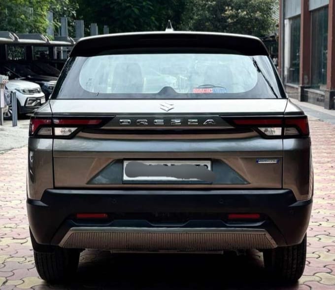 Maruti Suzuki Brezza Lxi