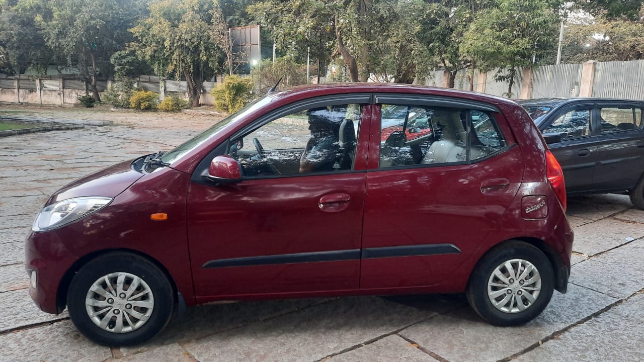 Hyundai I10(2010-2017) Sportz 1.2 Kappa 2 O