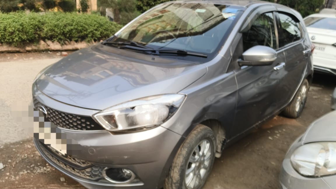 Tata Tiago Revotron Xz Plus