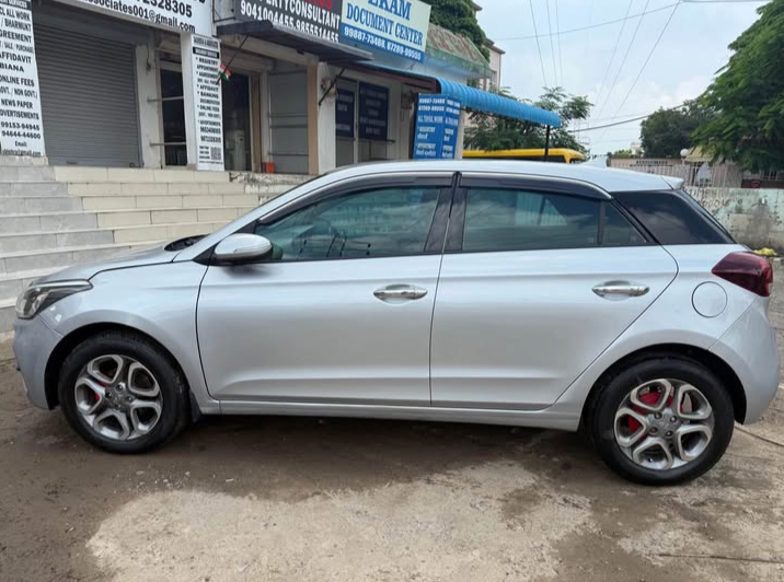 Hyundai I20(2012-2014) Magna O 1.4 Crdi