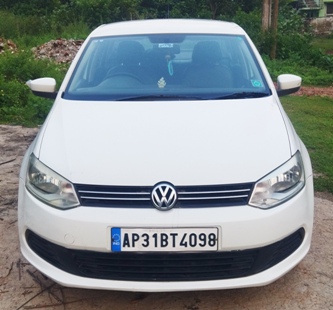 Volkswagen Vento(2010-2012) Comfortline Petrol