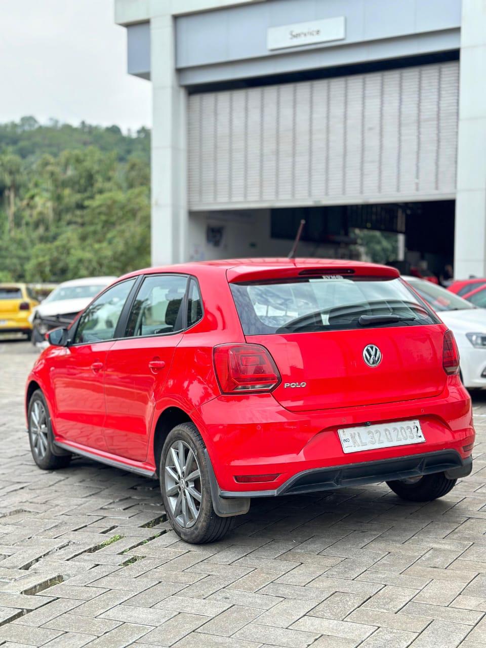 Volkswagen Polo(2016-2019) Highline Plus 1.0 P