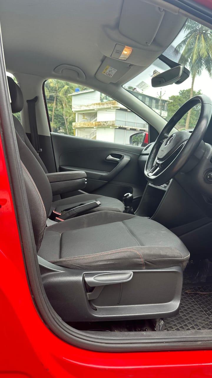Volkswagen Polo(2016-2019) Highline Plus 1.0 P