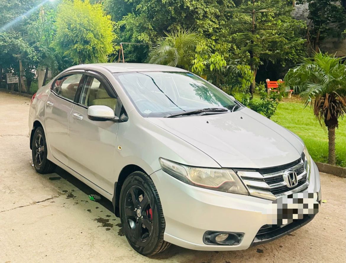 Honda City(2008-2011) E