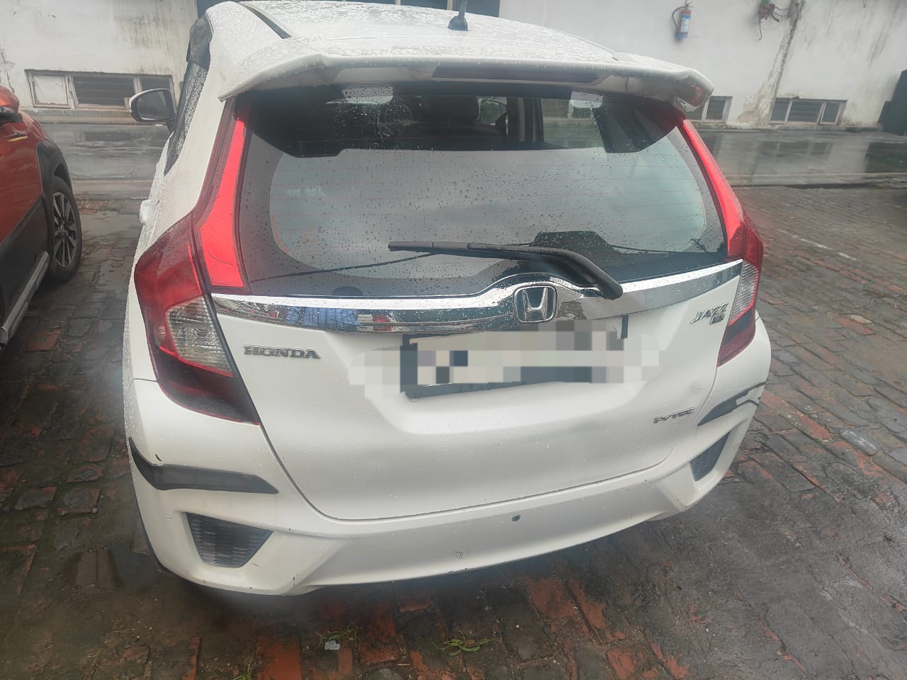 Honda Jazz(2015-2018) V Petrol