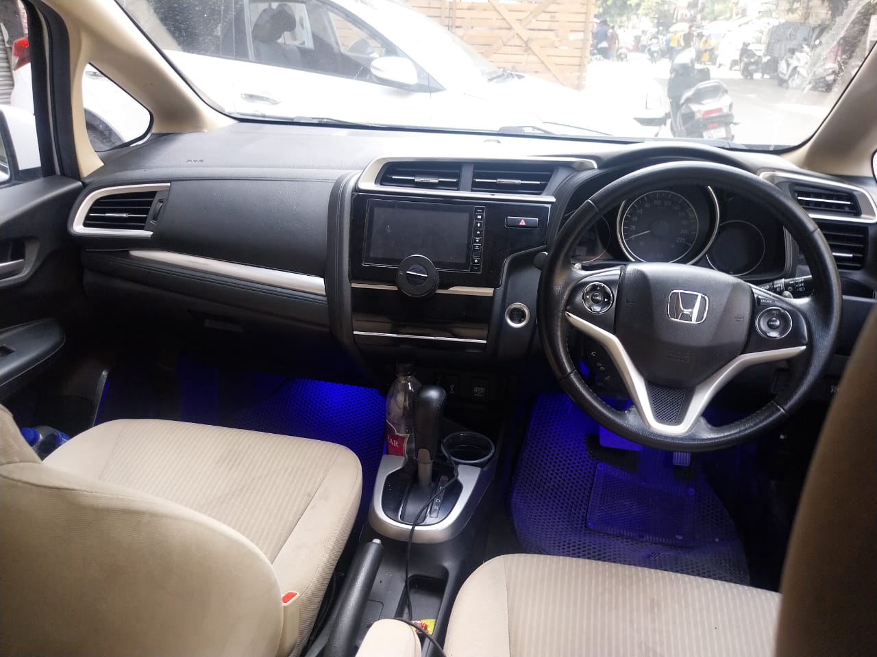 Honda Jazz(2015-2018) V Petrol