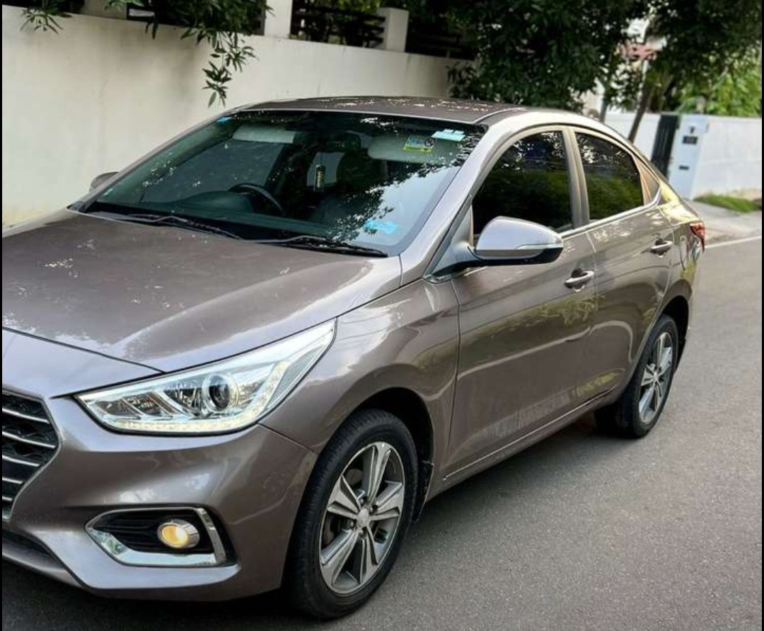 Hyundai Verna(2017-2020) 1.6 Vtvt Sx O