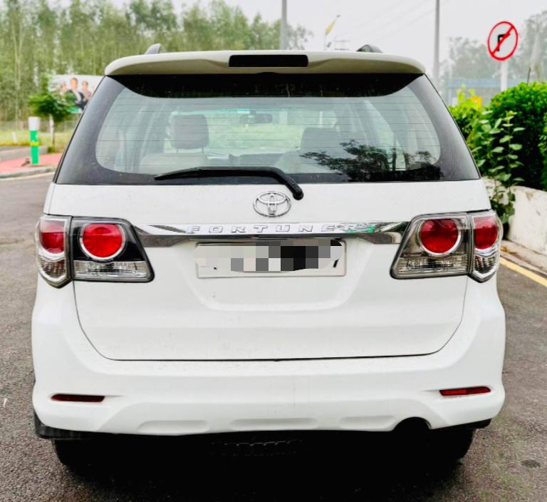 Toyota Fortuner(2012-2016) 3.0 4x2 At