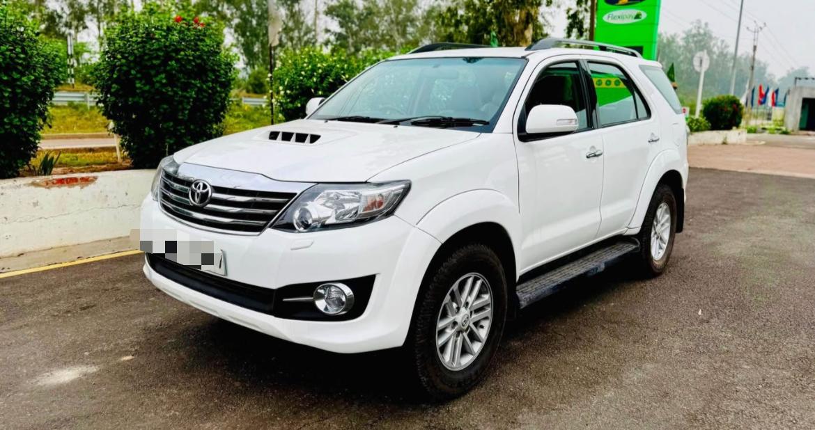 Toyota Fortuner(2012-2016) 3.0 4x2 At