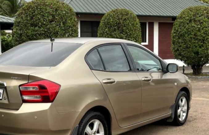 Honda City(2014-2017) Vx Petrol
