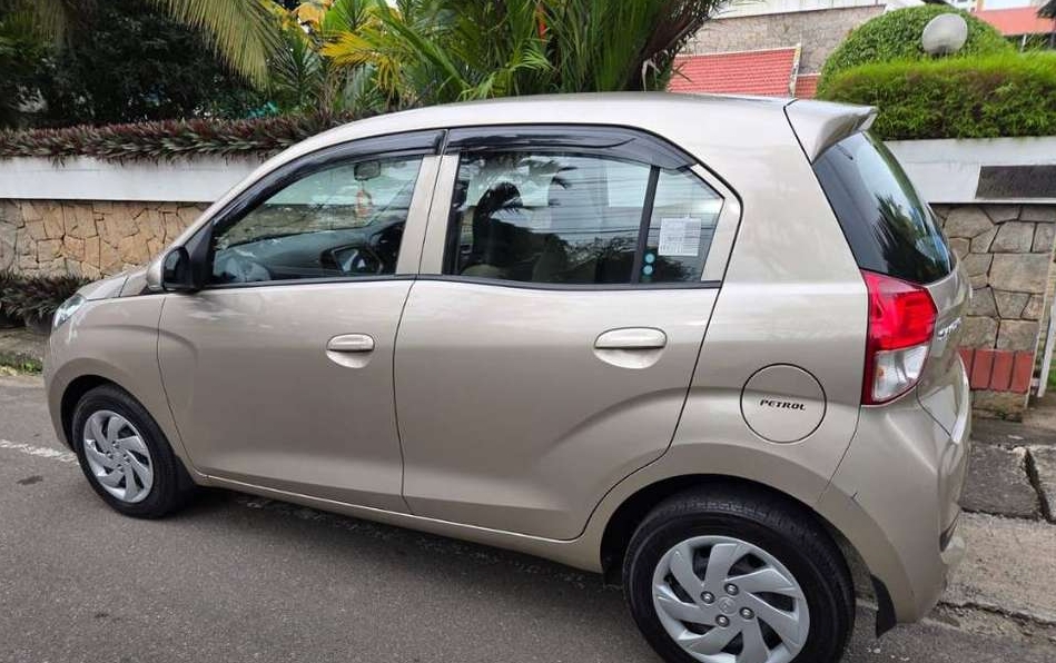 Hyundai Santro(2018-2020) Asta