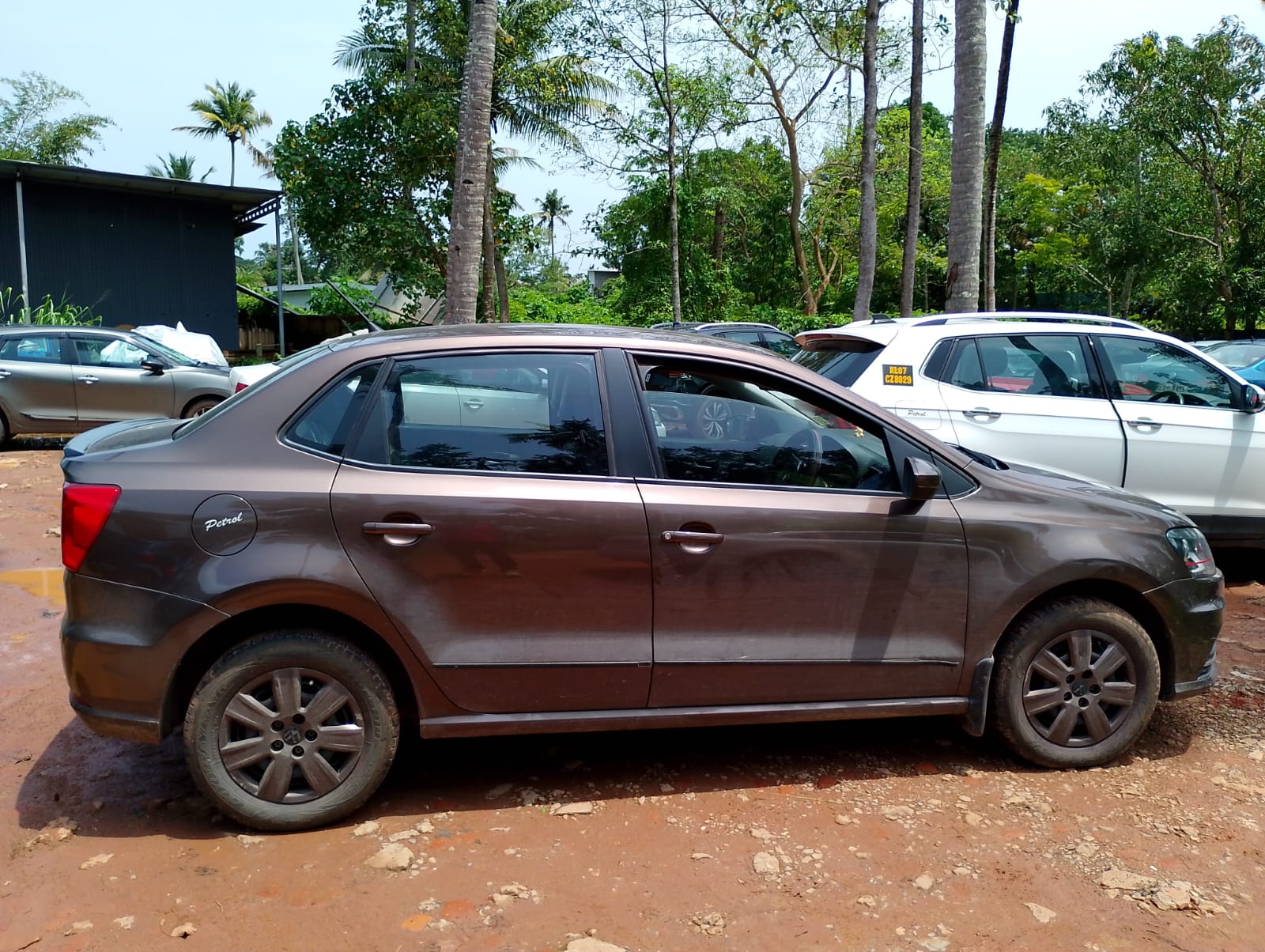 Volkswagen Ameo(2016-2019) Comfortline 1.2l (p)