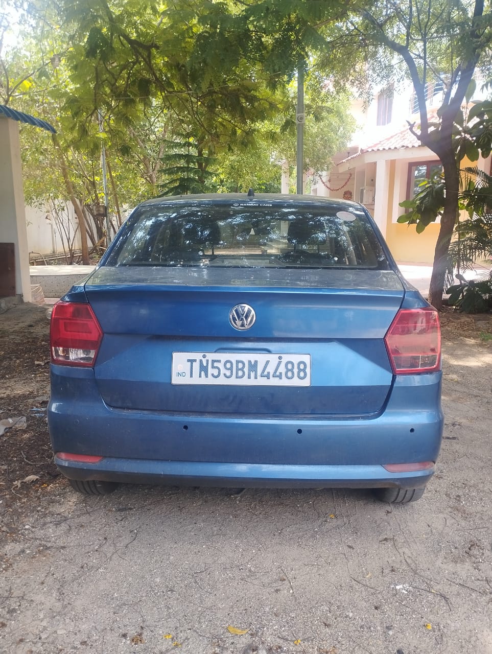 Volkswagen Ameo(2016-2019) Highline 1.5l (d)