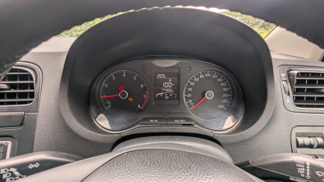 Volkswagen Polo(2016-2019) Comfortline 1.0l P
