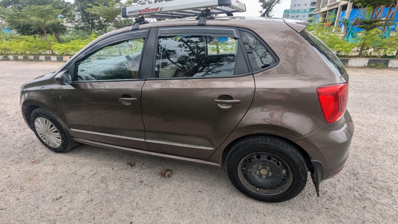 Volkswagen Polo(2016-2019) Comfortline 1.0l P
