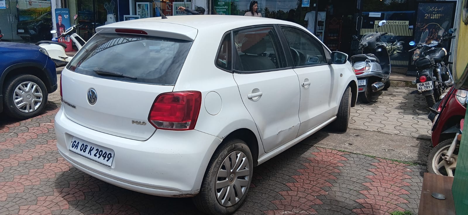 Volkswagen Polo(2010-2012) Comfortline 1.2l P