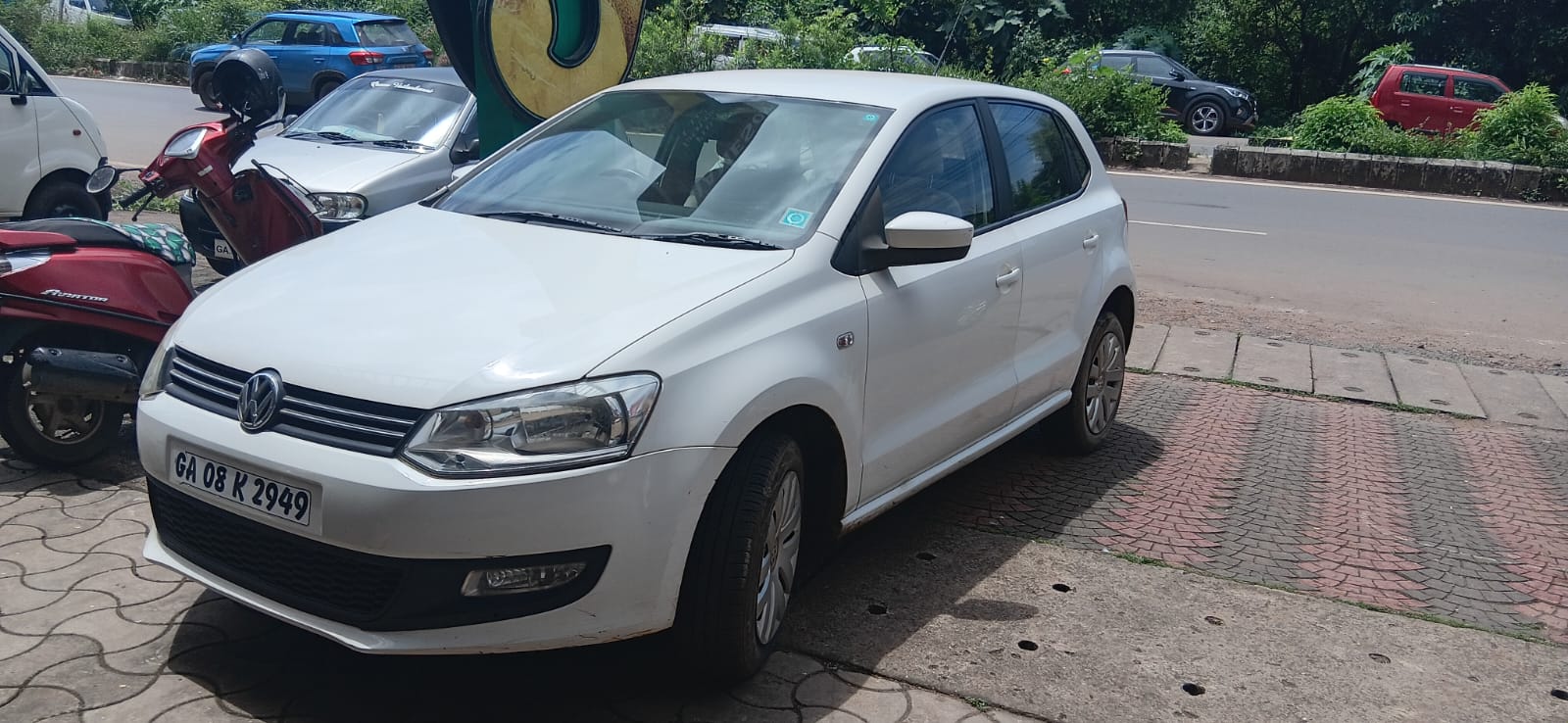 Volkswagen Polo(2010-2012) Comfortline 1.2l P