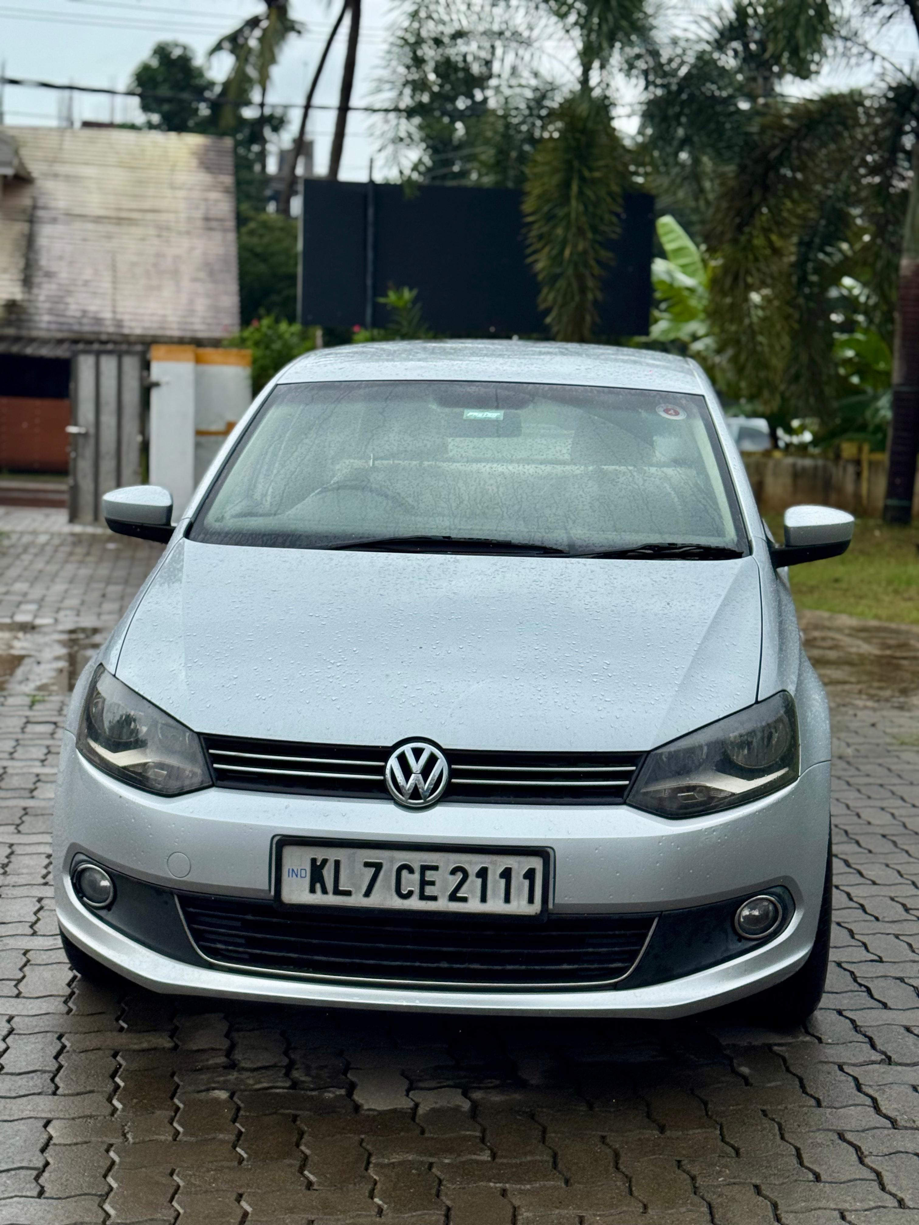 Volkswagen Vento(2014-2015) Highline Diesel At