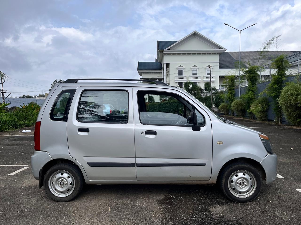 Maruti Suzuki Wagon R(2006-2010) Lxi Minor