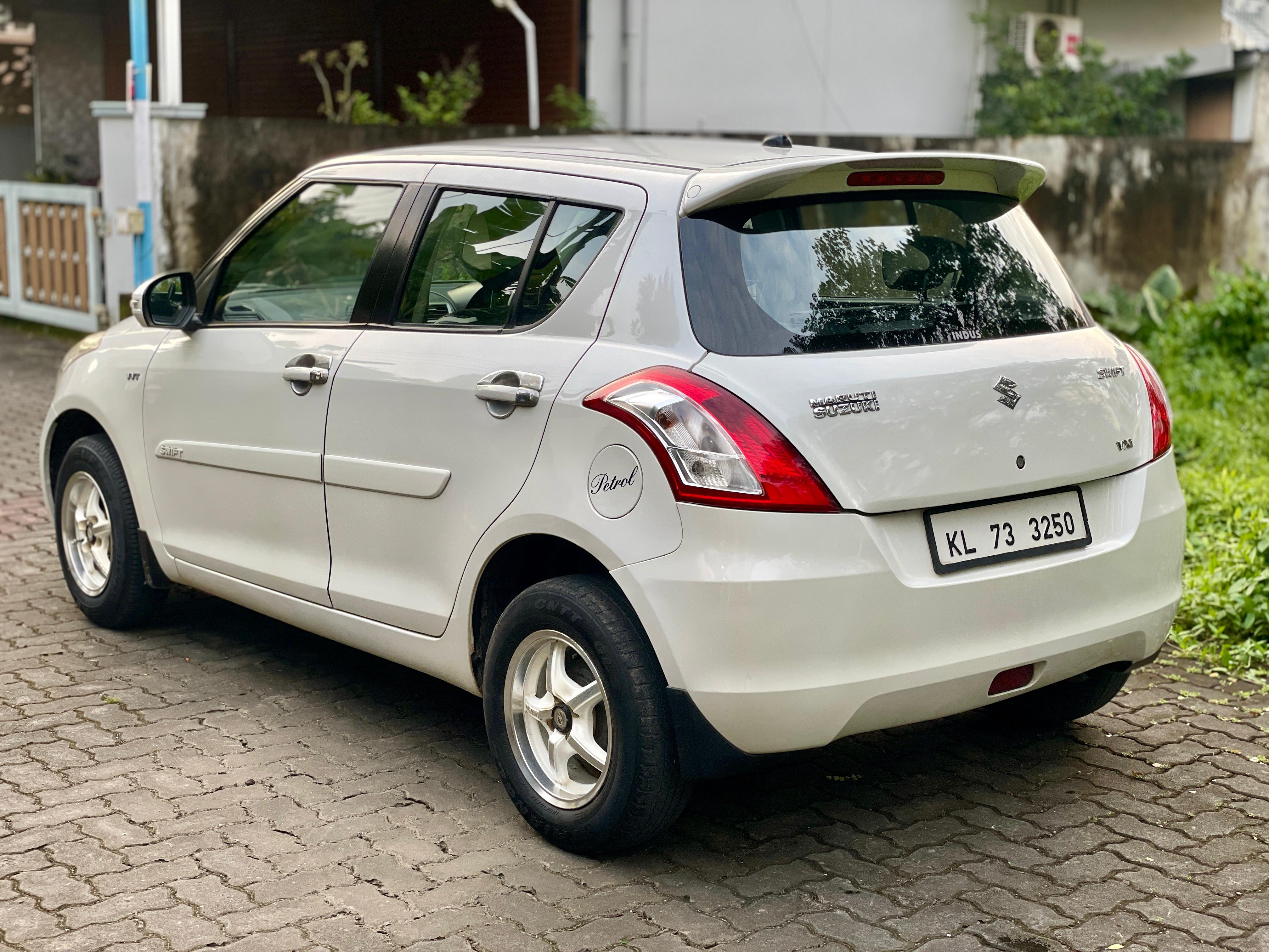 Maruti Suzuki Swift(2011-2014) Vxi