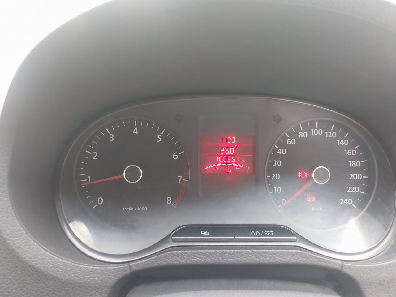 Volkswagen Polo(2012-2014) Highline 1.2l P