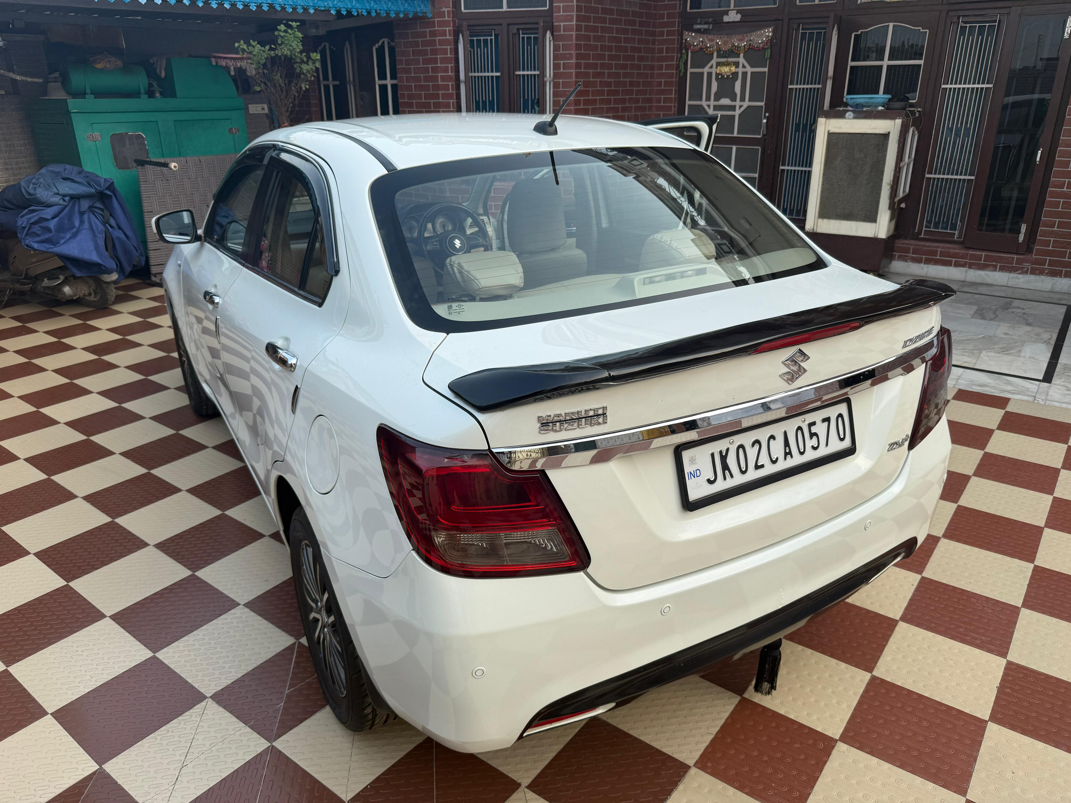 Maruti Suzuki Swift Dzire(2015-2018) Zxi