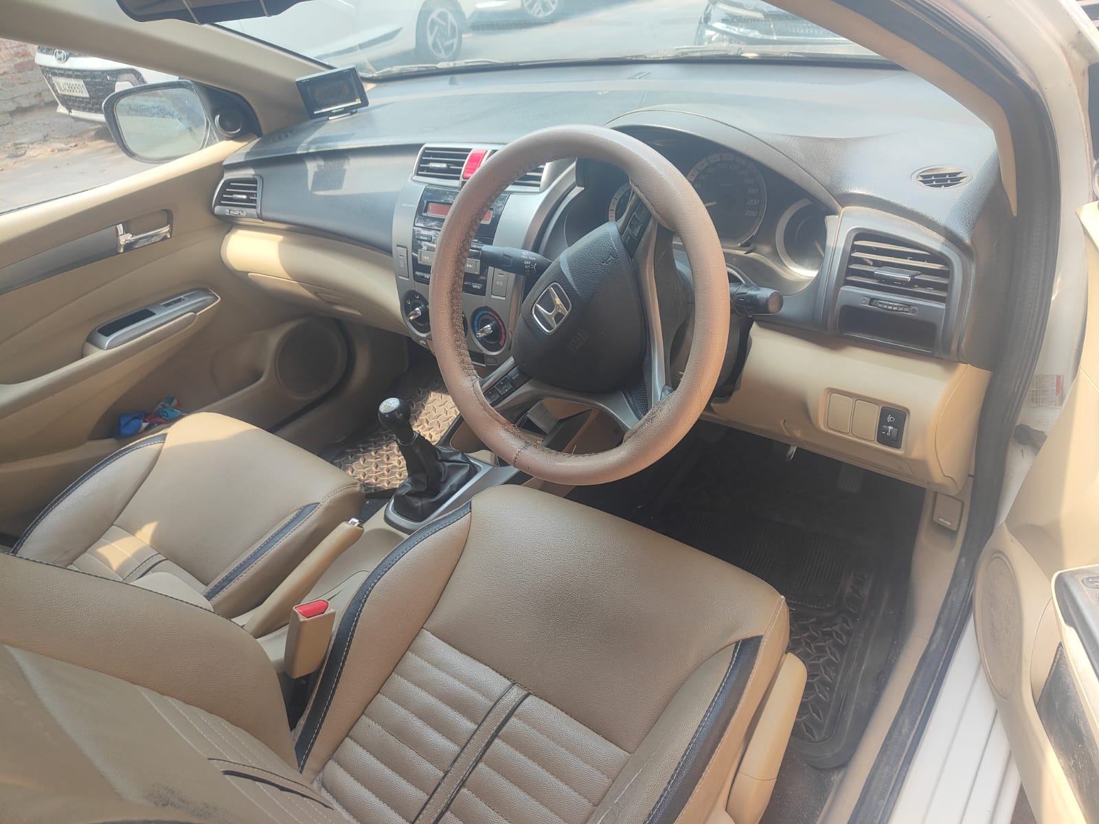 Honda City(2008-2011) V Petrol