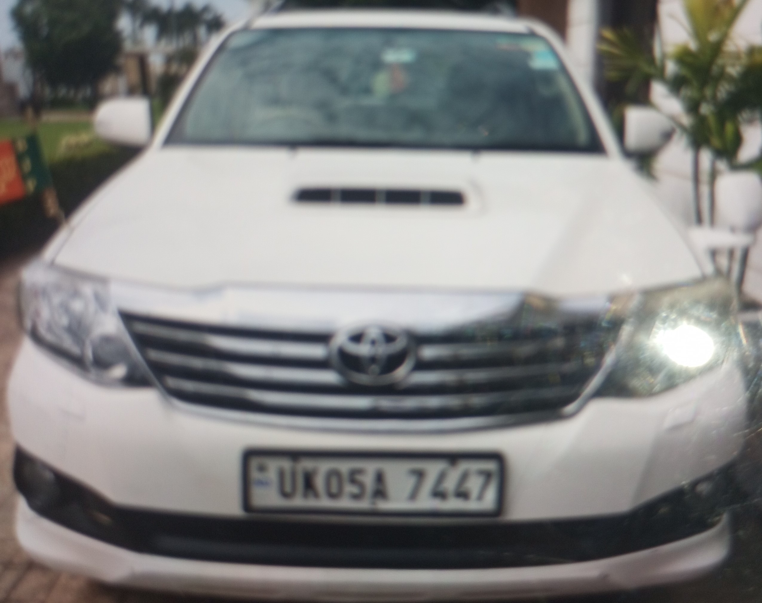 Toyota Fortuner(2012-2016) 3.0 4x2 Mt