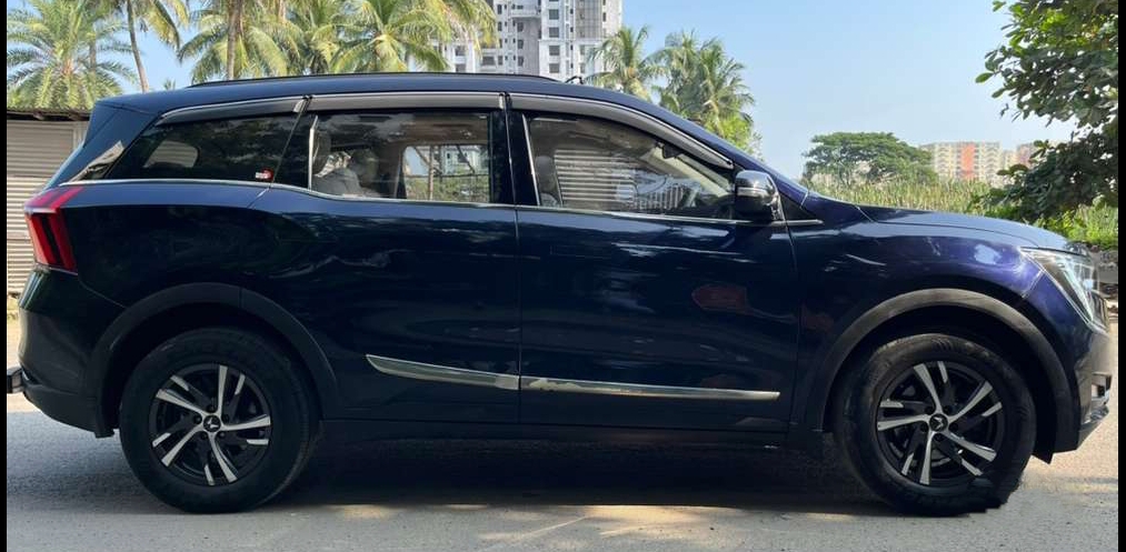 Mahindra Xuv700(2021-2024) Ax5 Diesel 7str