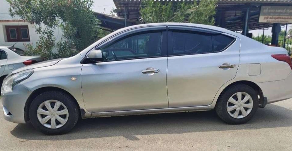 Nissan Sunny(2014-2020) Xe D