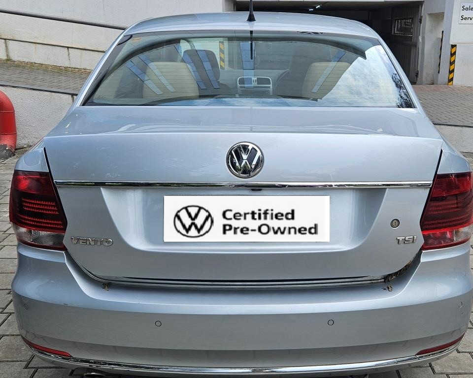 Volkswagen Vento(2015-2019) Highline Plus 1.2 Petrol At