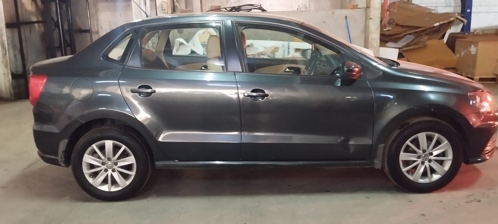 Volkswagen Ameo(2016-2019) Highline 1.0l Plus (p)