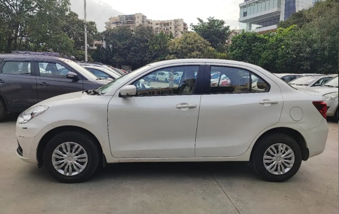 Maruti Suzuki Dzire(2020-2024) Vxi