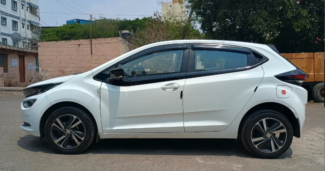 Tata Altroz(2020-2025) Xz Plus Petrol