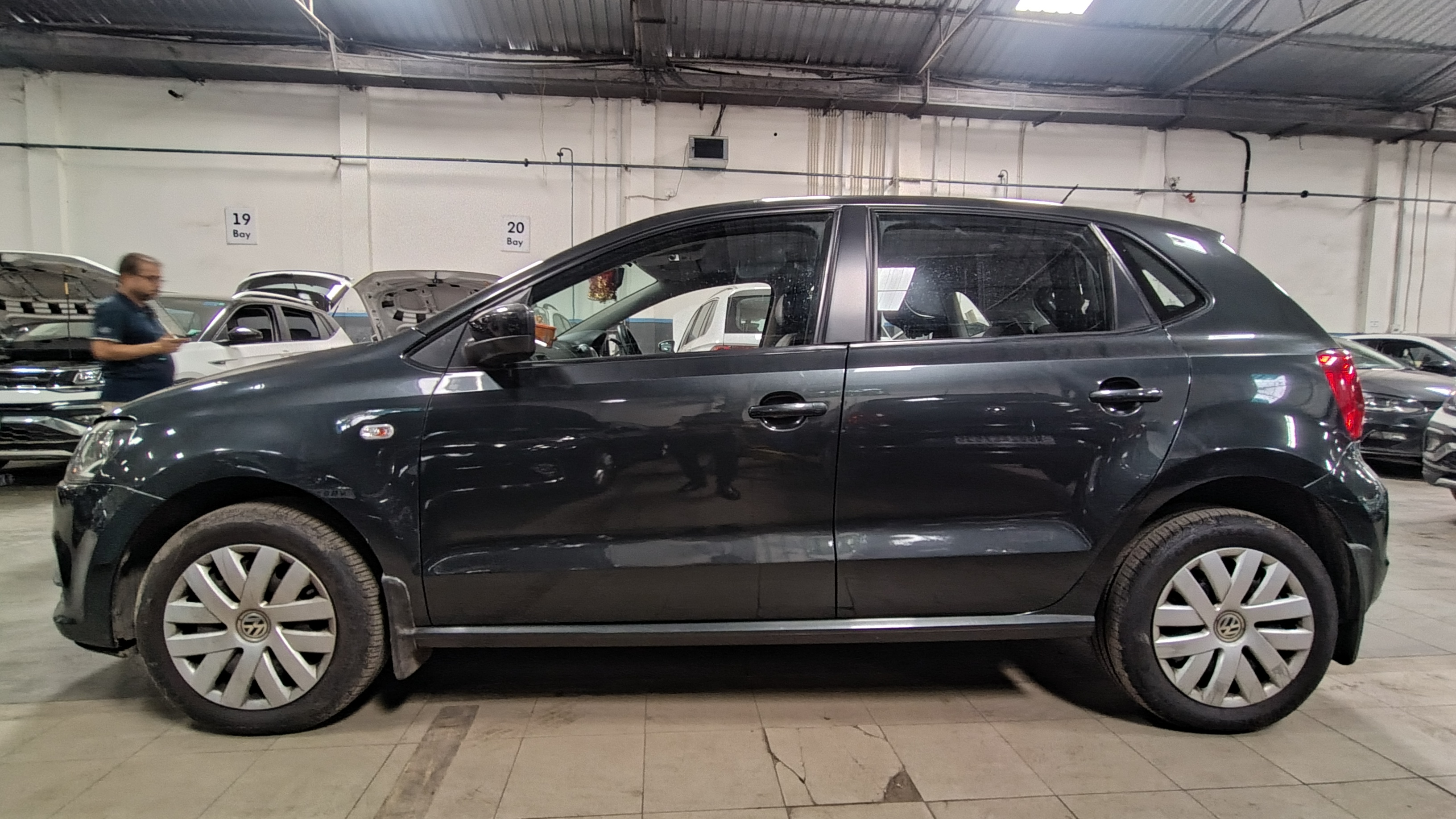 Volkswagen Polo(2014-2015) Comfortline 1.2l P