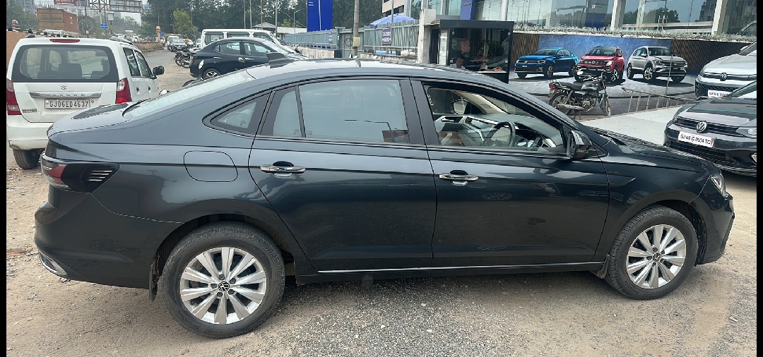 Volkswagen Virtus(2022-2023) Highline 1.0 Tsi Mt