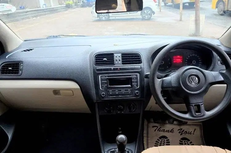 Volkswagen Polo(2012-2014) Comfortline 1.2l P