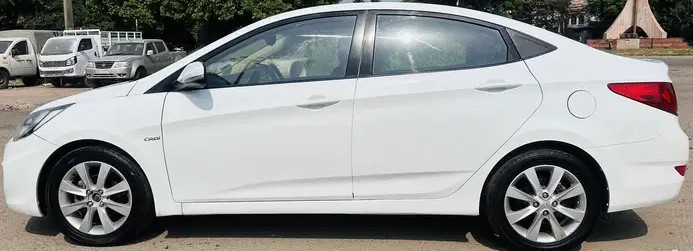 Hyundai Verna(2011-2015) Fluidic 1.6 Crdi Sx
