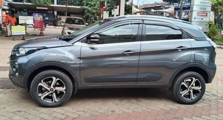 Tata Nexon(2020-2023) Xza Plus O Diesel Dual Tone
