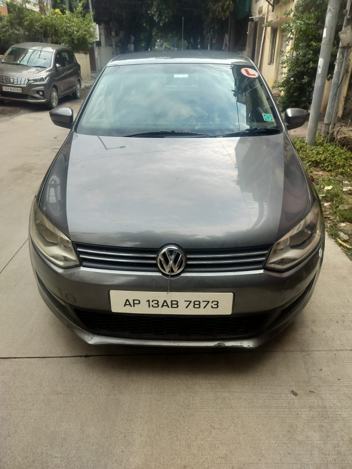 Volkswagen Polo(2010-2012) Highline 1.2l P