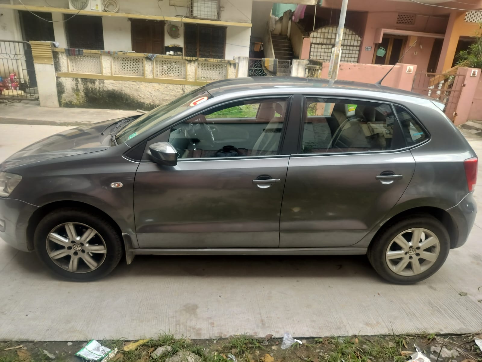 Volkswagen Polo(2010-2012) Highline 1.2l P