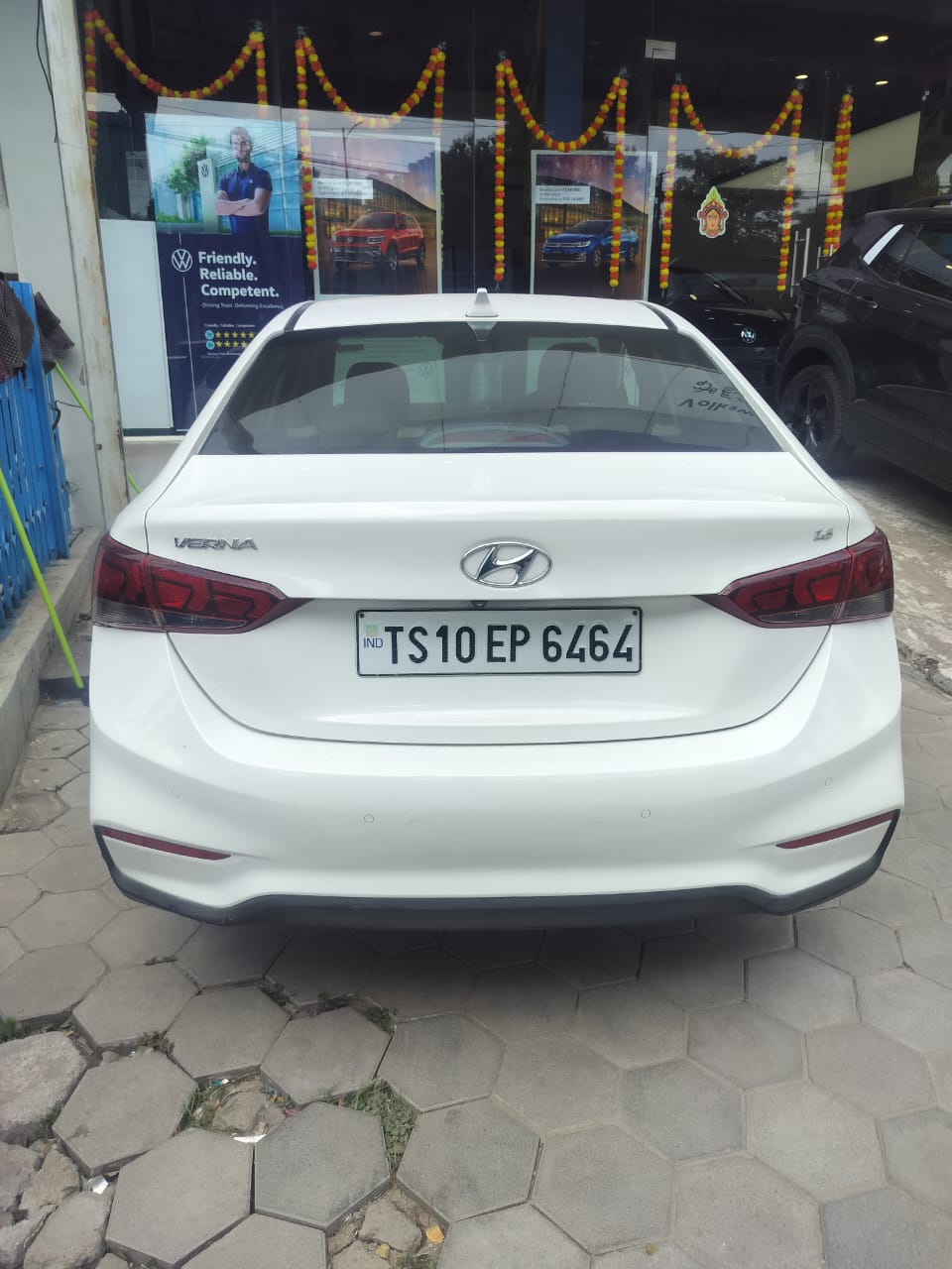 Hyundai Verna(2017-2020) 1.6 Crdi Ex At