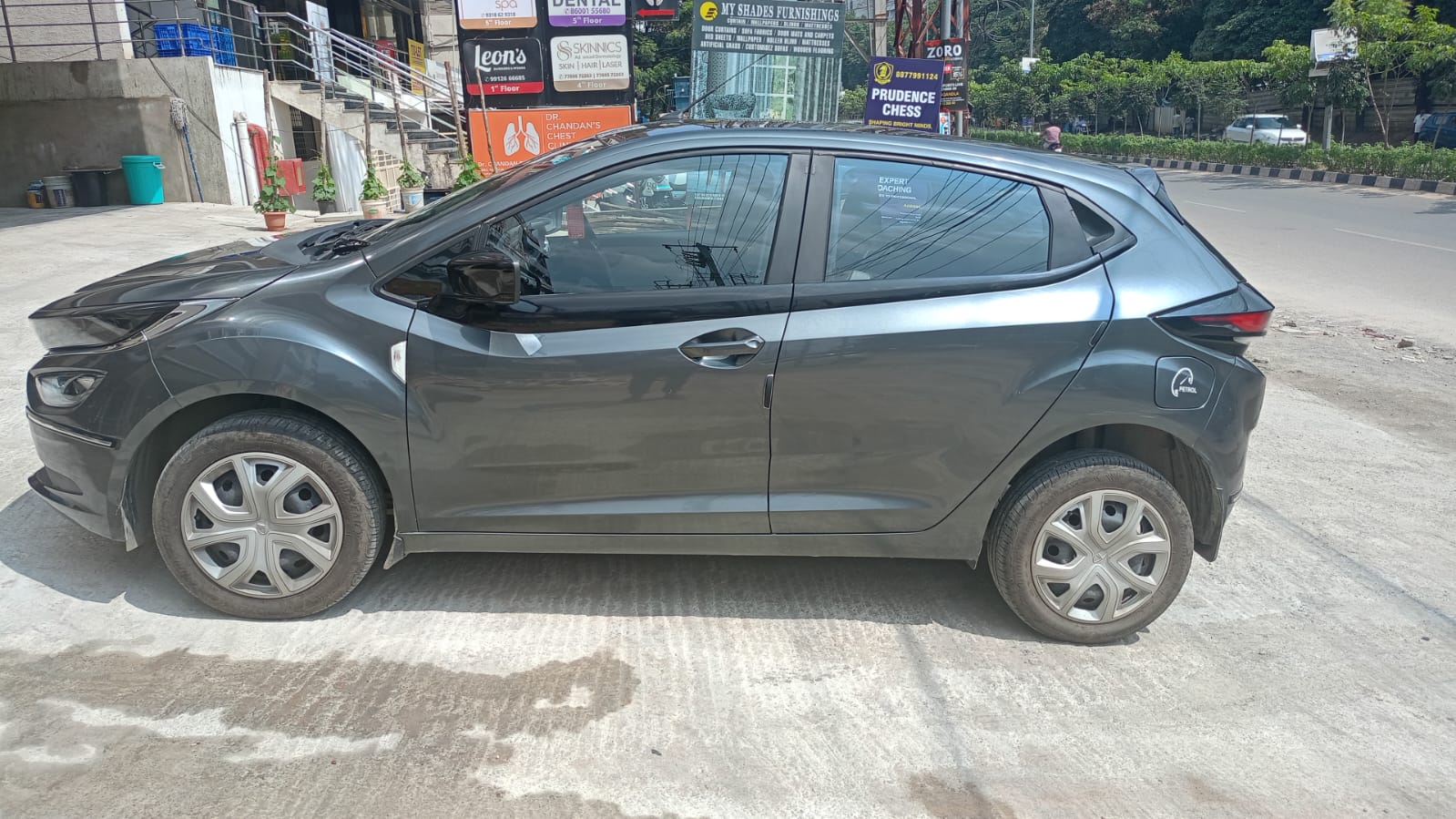 Tata Altroz(2020-2025) Xt Petrol
