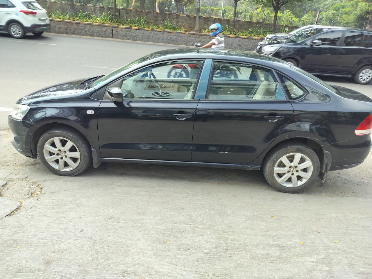 Volkswagen Vento(2010-2012) Highline Diesel