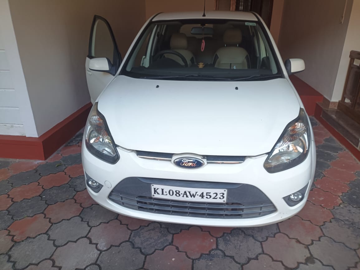 Ford Figo(2010-2012) Duratec Petrol Titanium 1.2