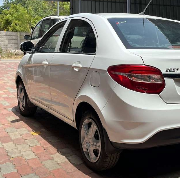 Tata Zest(2014-2020) Xm 90 Ps Diesel