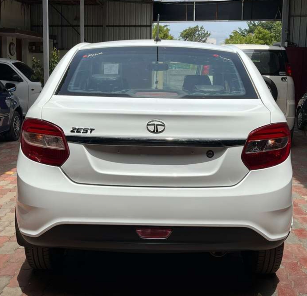 Tata Zest(2014-2020) Xm 90 Ps Diesel