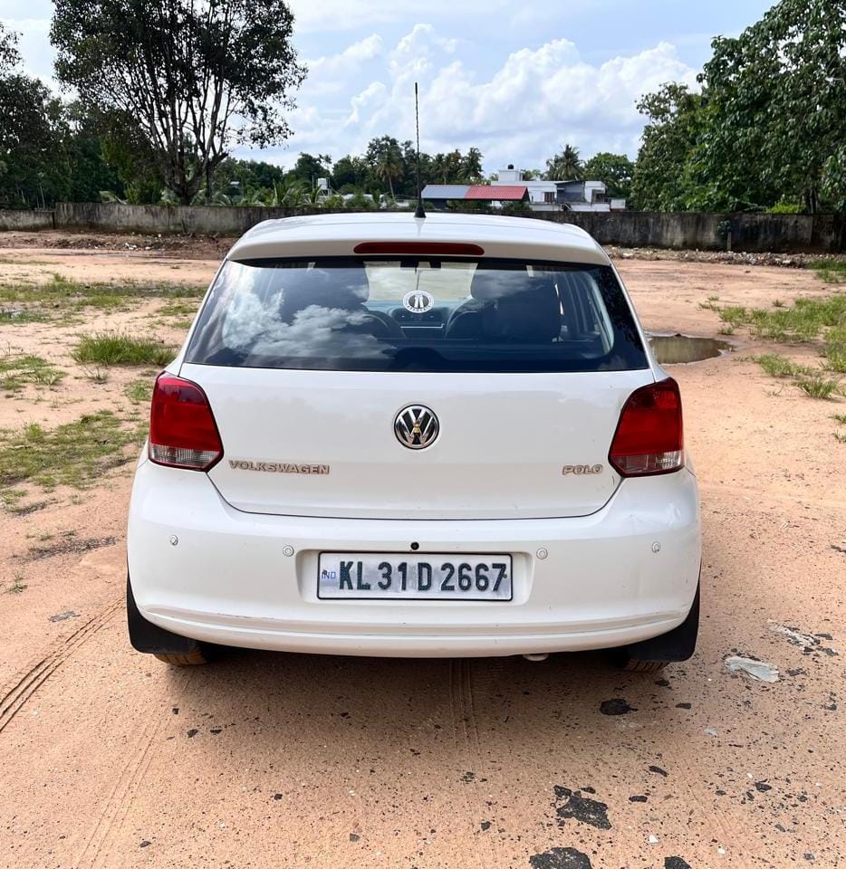 Volkswagen Polo(2010-2012) Highline 1.2l P
